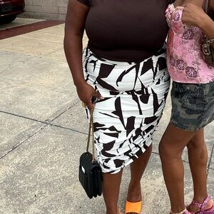 Express White and Brown Asymmetrical Pencil Skirt XL